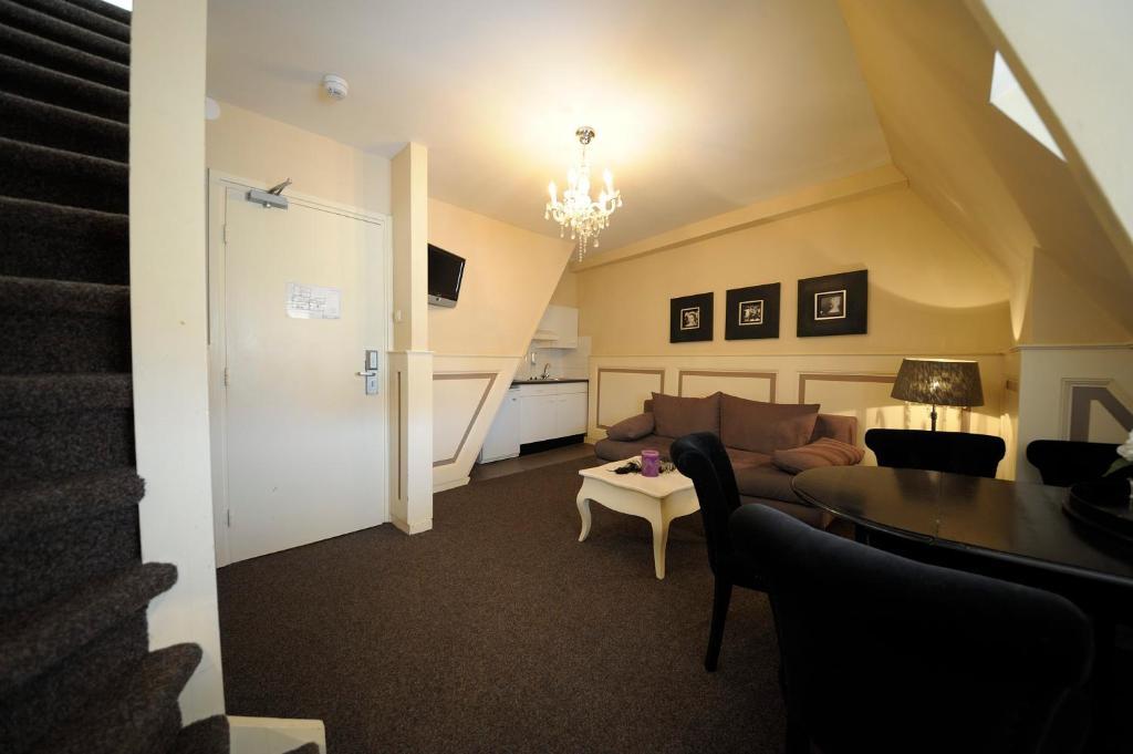 Hotel & Appartementen Bella Vista The Hague Room photo